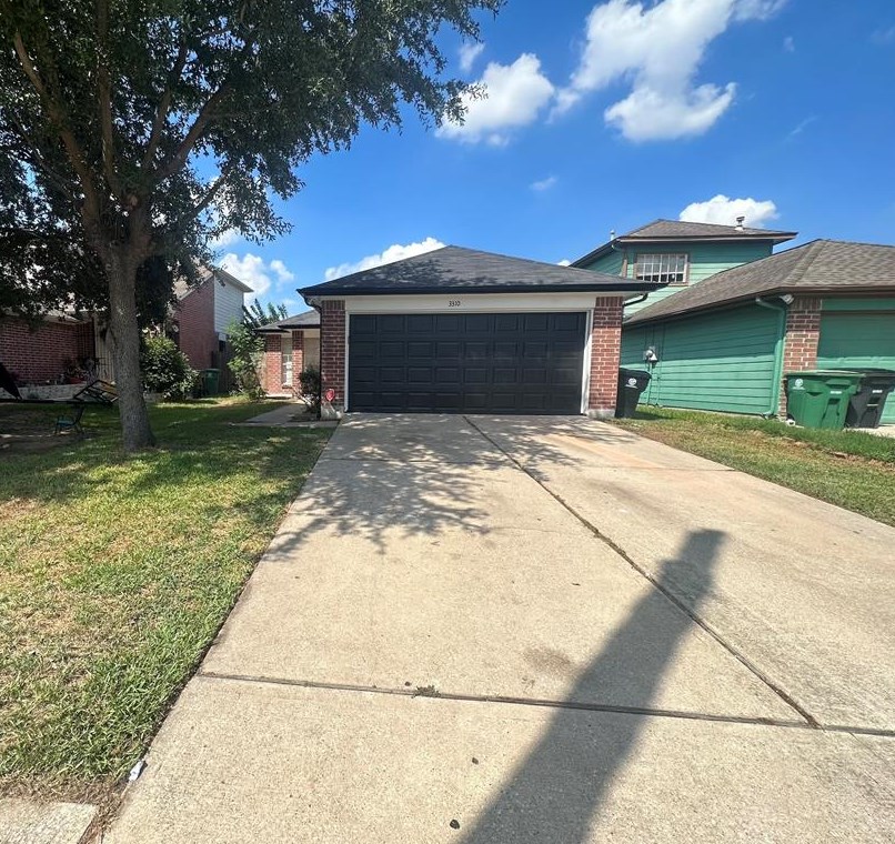 3310 Jorns St, Houston, TX 77045