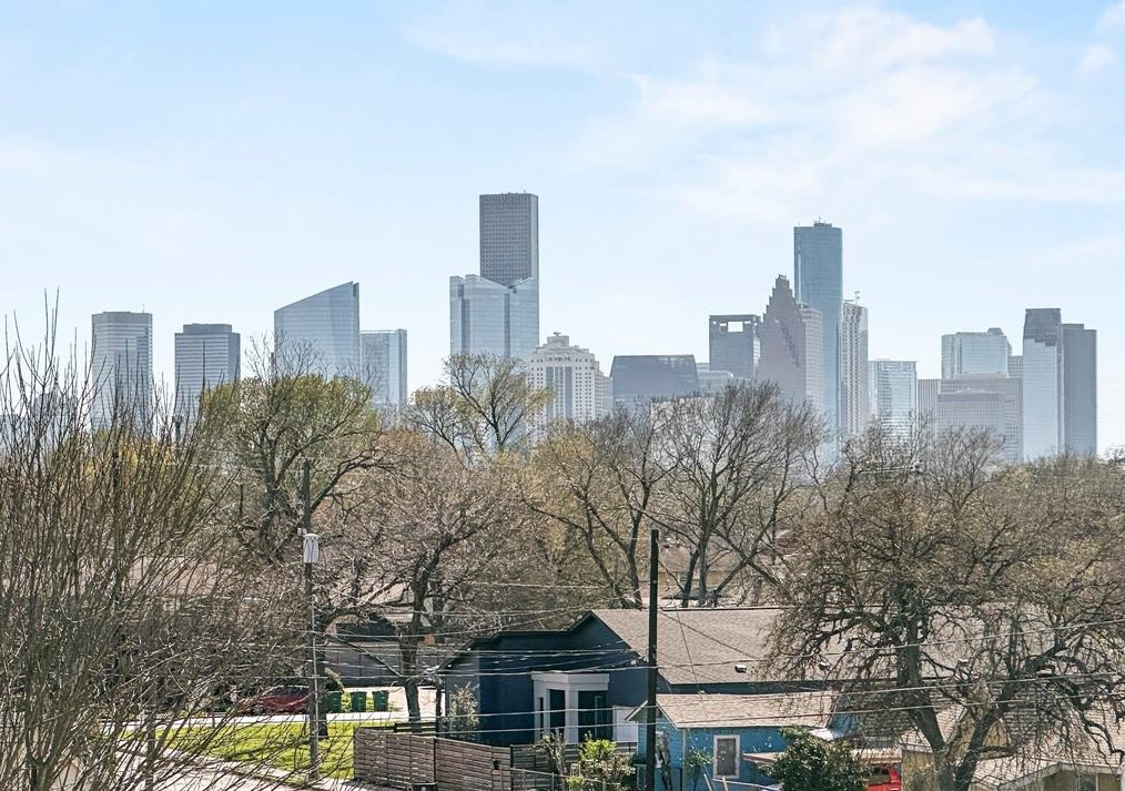 1608 Hays St, Houston TX  77009-0059 exterior