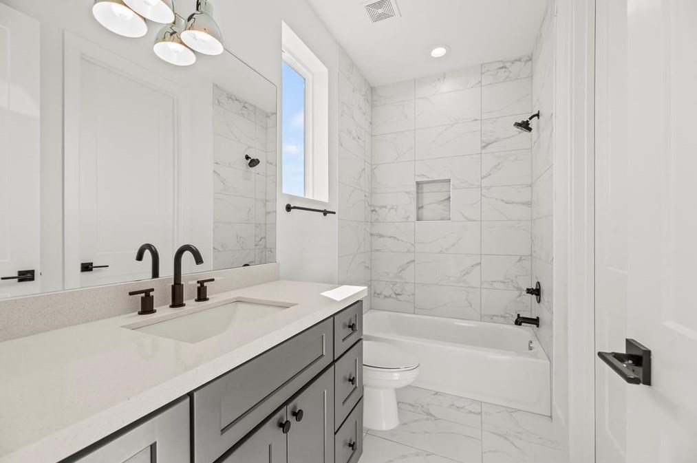 1608 Hays St, Houston TX  77009-0059 exterior