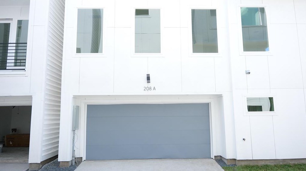 208 N York St #a, Houston, TX 77003