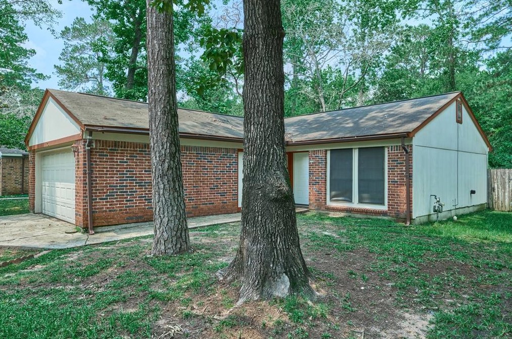 3 Hasting Oak Ct, Spring, TX 77381-3457