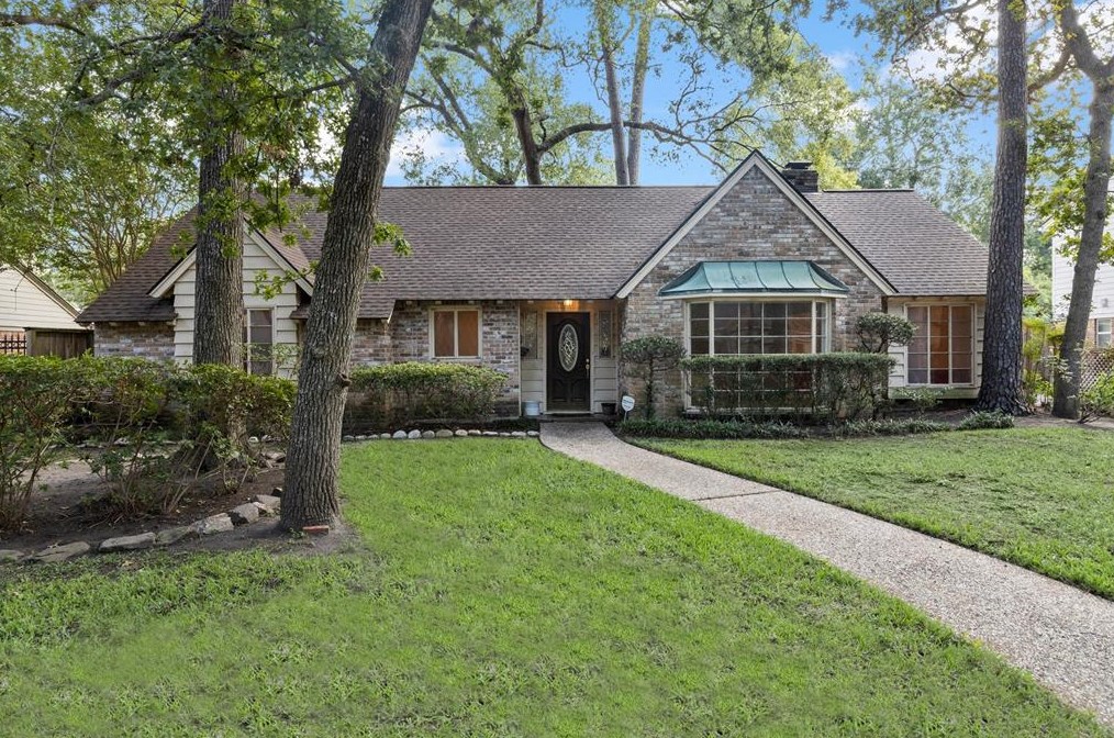 13311 Pinerock Ln, Houston, TX 77079-6007