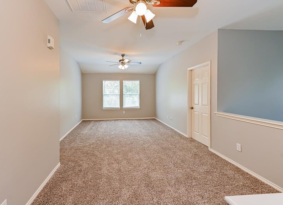 18402 Wolf Creek Tr, Humble, TX 77346
