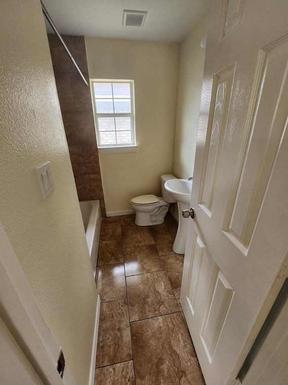 4731 Denmark St, Houston, TX 77016