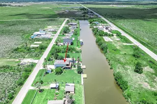 171 County Rd 299, Sargent, TX 77414 - Photo 2