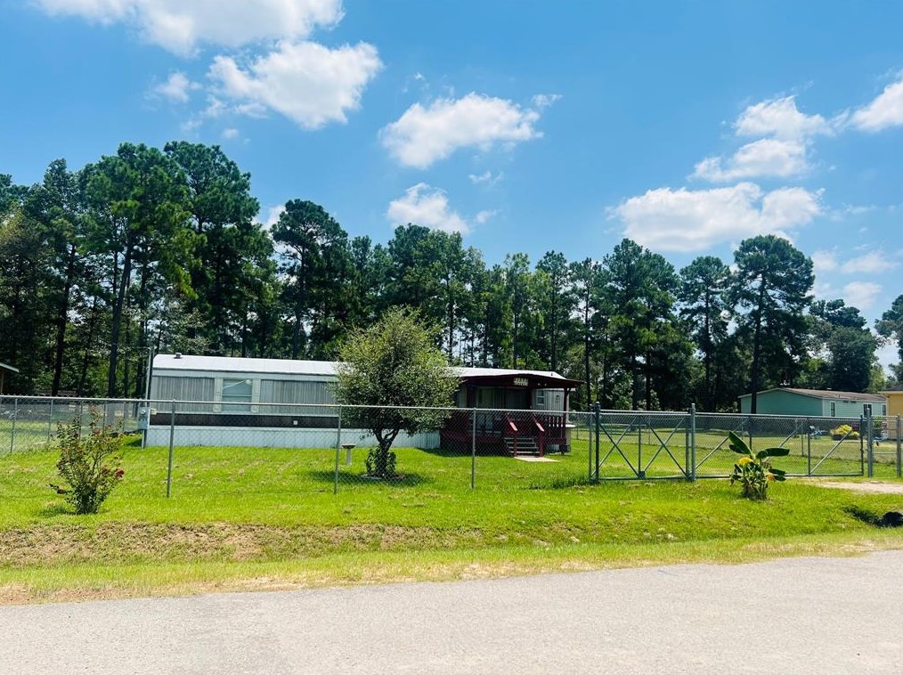 21570 Mckensie Circle W, Porter, TX 77365