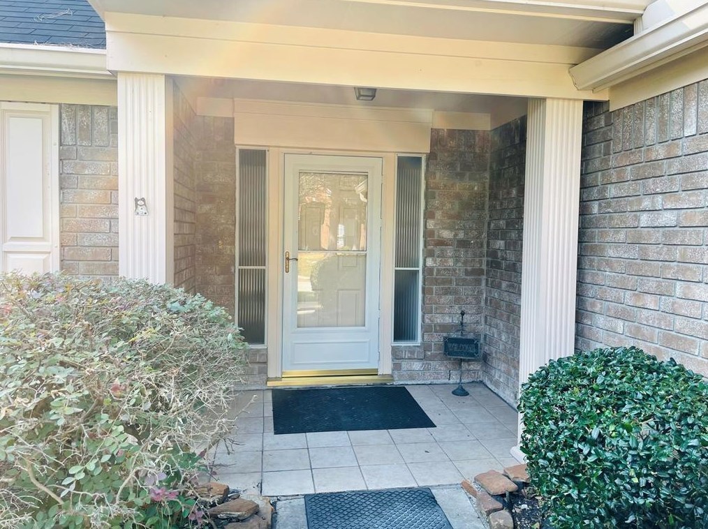5820 Forest Timbers Dr, Humble, TX 77346-1978