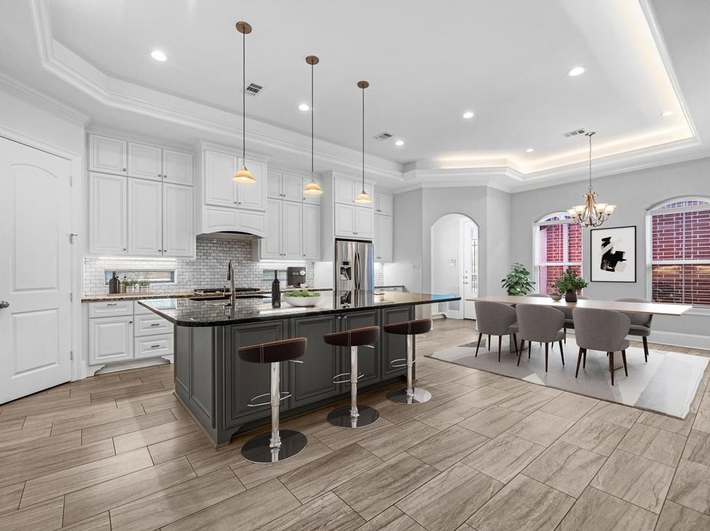 2329 Willowby Dr, Houston TX  77008-3003 exterior