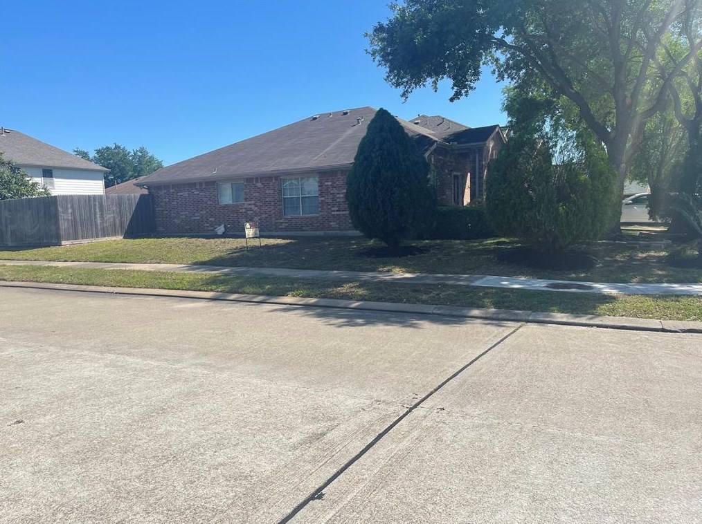 14830 Waverton Ct, Sugar Land, TX 77498-4498
