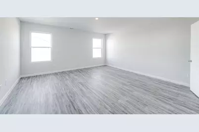 315 E Northpointe Ave, La Grange, TX 78945 - Photo 12