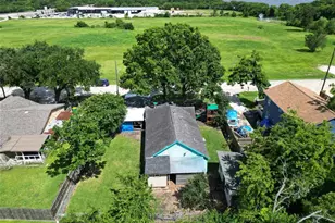 323 Avenue J, Baytown, TX 77520 - Photo 20