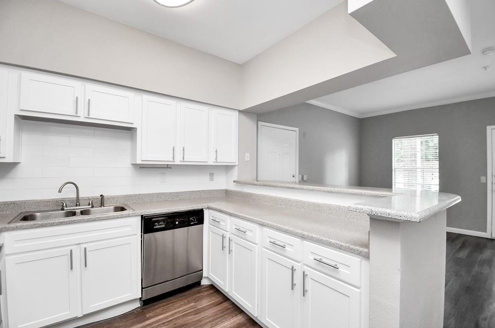 11355 Richmond Ave. #1102, Houston, TX 77082