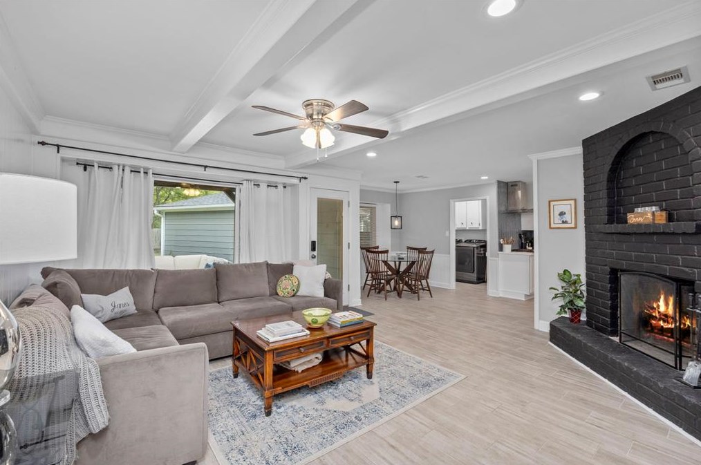 12331 Westmere Dr, Houston TX 77077-3717 exterior