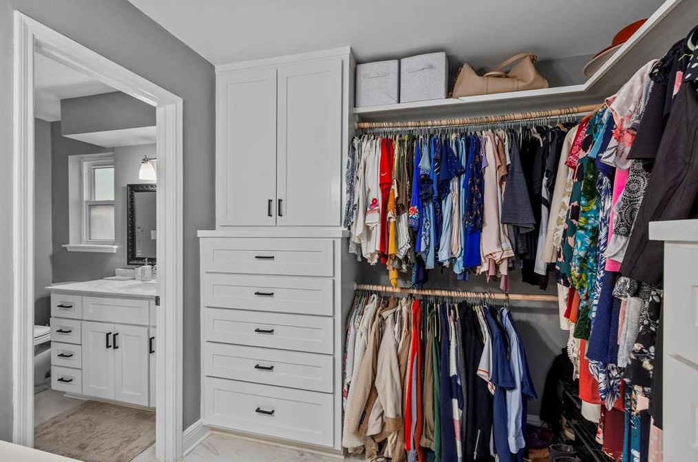 12331 Westmere Dr, Houston TX 77077-3717 exterior