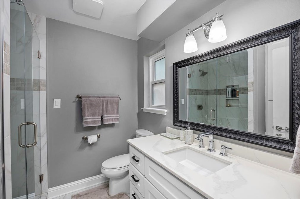 12331 Westmere Dr, Houston TX 77077-3717 exterior