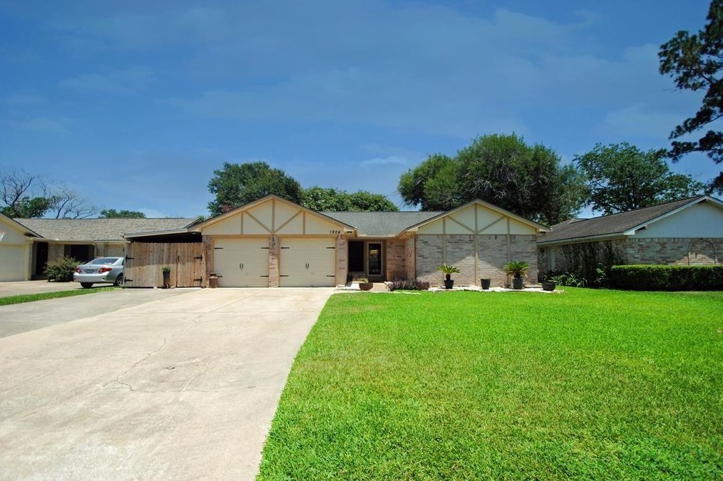 1924 Myrna Ln, Katy, TX 77493