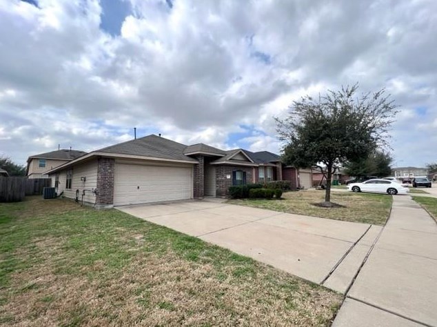 7827 Flowing Oak Ln, Cypress, TX 77433