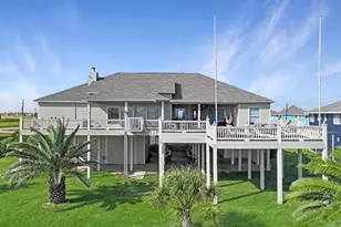 813 Pinata Dr, Crystal Beach, TX 77650 - Photo 42