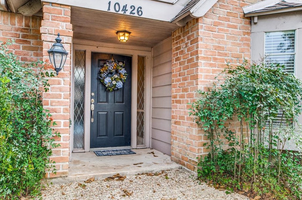 10426 Cypresswood Dr, Houston, TX 77070-3345