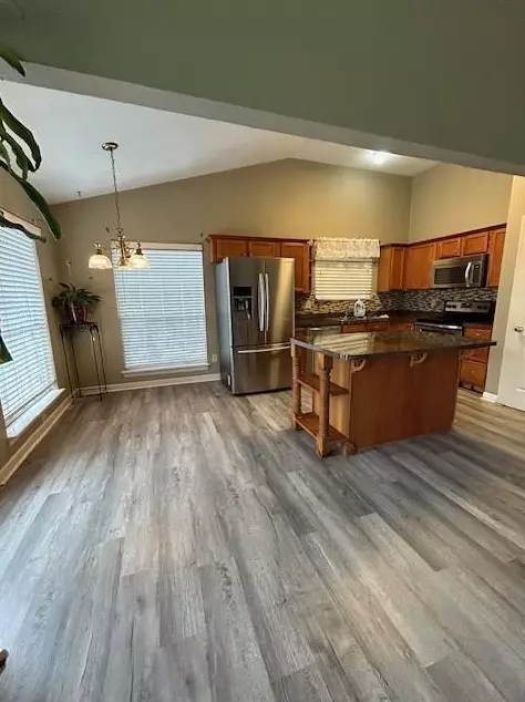 13702 Sablegarden Ln, Houston TX  77014-2034 exterior