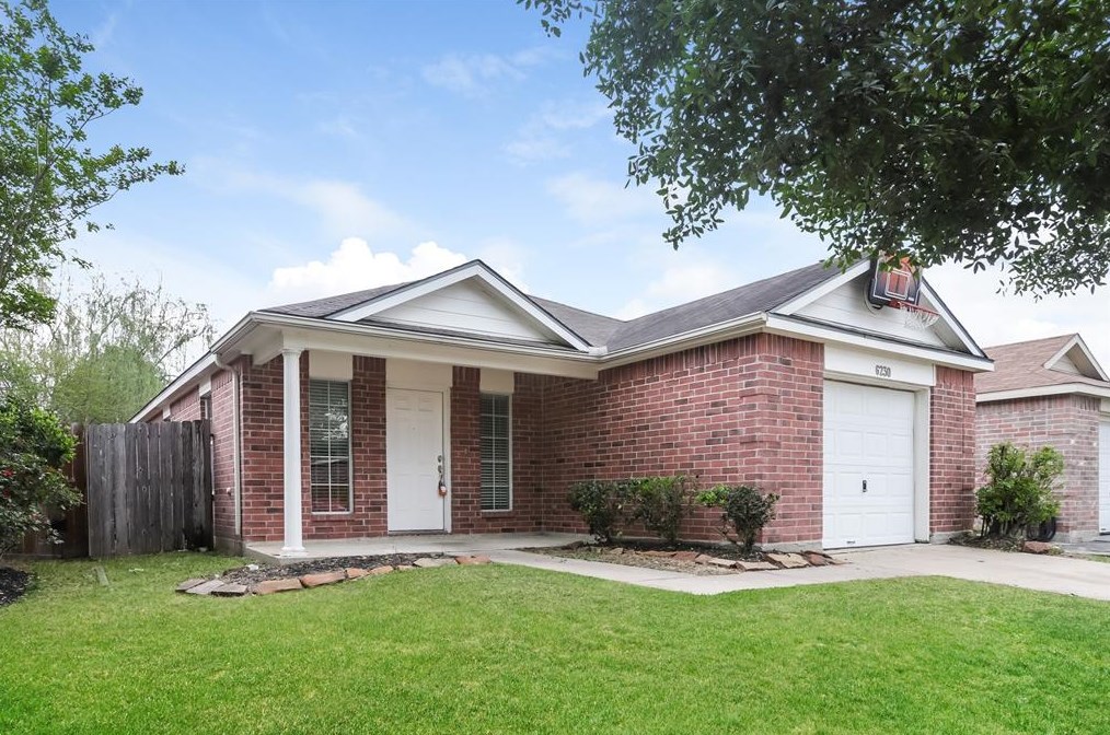 6230 Cottage Pines Dr, Katy, TX 77449