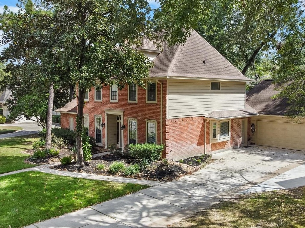 5014 Maple Terrace Dr, Humble, TX 77345