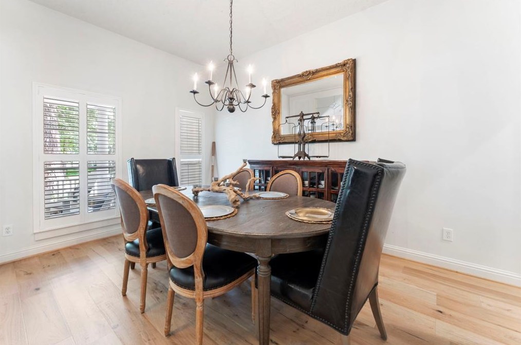 15 Courtland Grn St, Spring TX 77382-5100 exterior