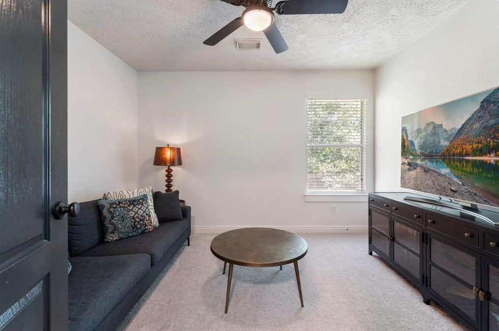 15 Courtland Grn St, Spring TX 77382-5100 exterior