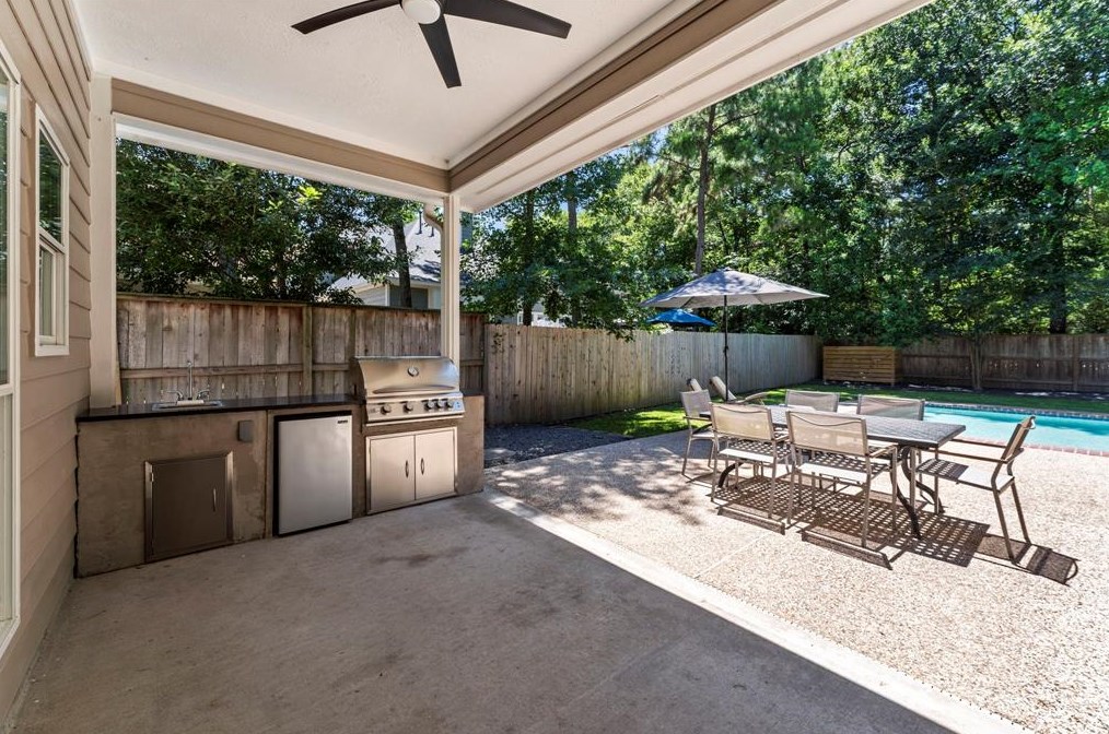 15 Courtland Grn St, Spring TX 77382-5100 exterior