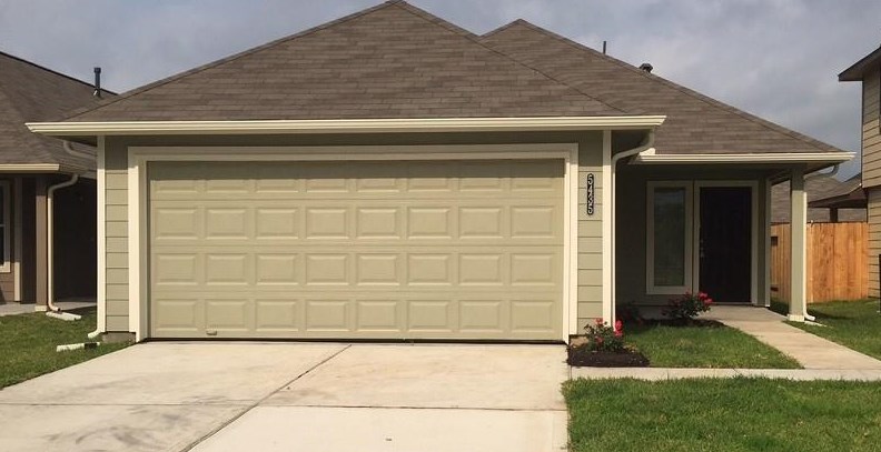 5435 Latta Plantation Dr, Katy, TX 77449