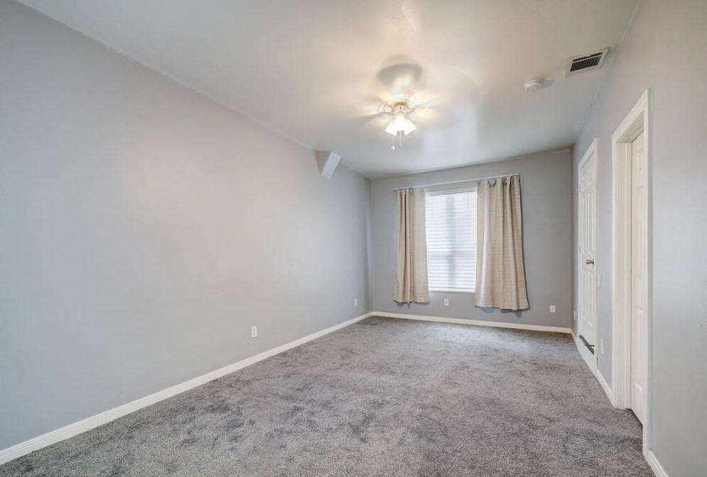 1106 Jackson Blvd, Houston, TX 77006-1210