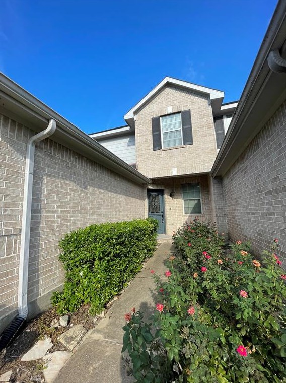 2907 Meadowglen Crst, Houston, TX 77082