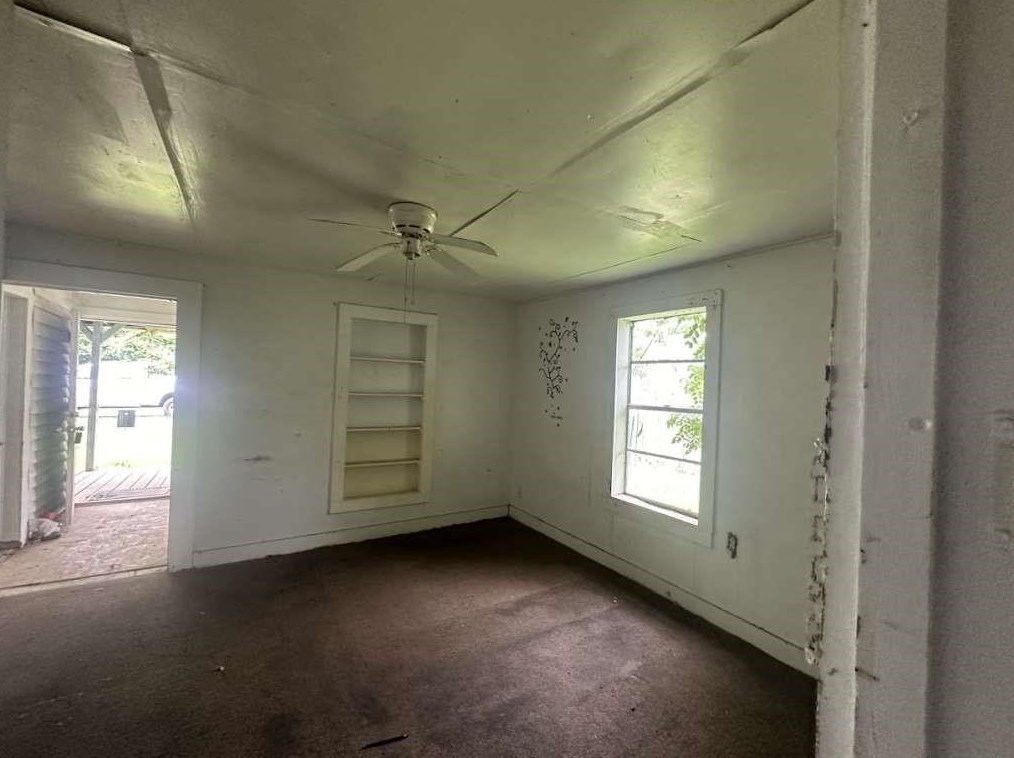 302 W Jackson, Kosse, TX 76653