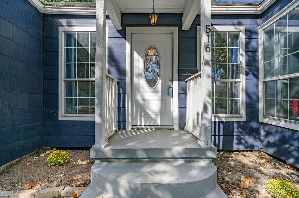 516 Defee Ave, Baytown TX  77520-5119 exterior