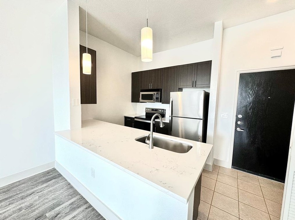 2222 Smith St #2108, Houston, TX 77002