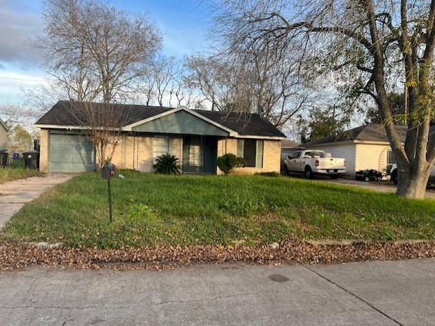 15423 Campden Hill Rd, Houston, TX 77053