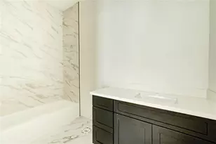9005 Noel St, Houston, TX 77033 - Photo 18