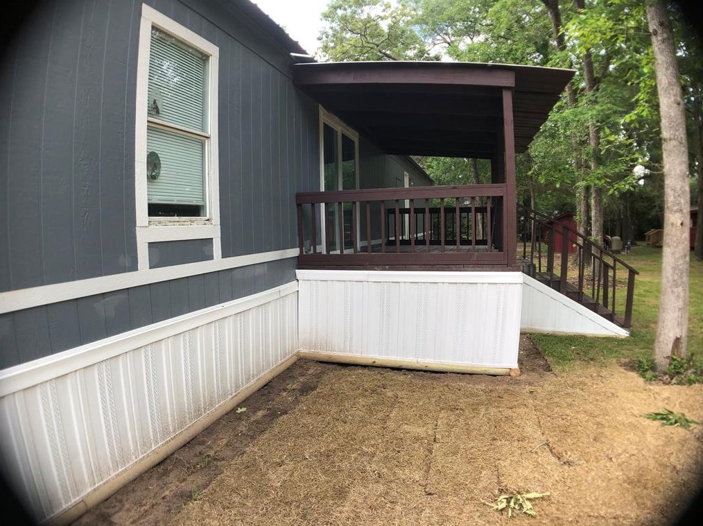 15431 Esther Dr, Conroe, TX 77384