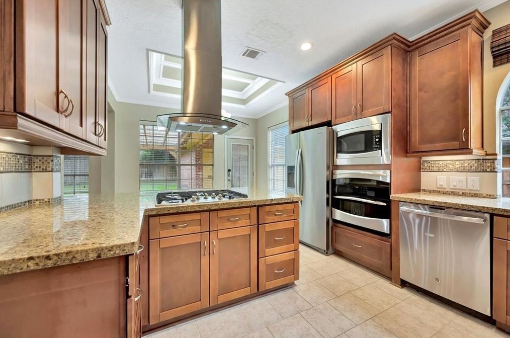 14814 Evergreen Rdg Way, Houston TX  77062-2335 exterior