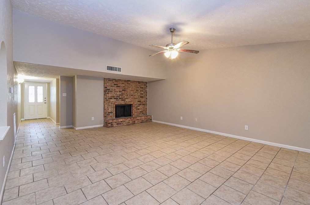 2227 Fall Meadow Dr, Missouri City, TX 77459