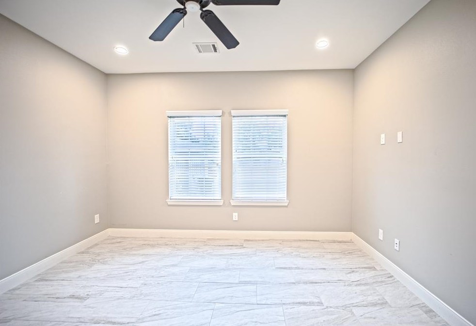 2618 Dalview St, Houston, TX 77091