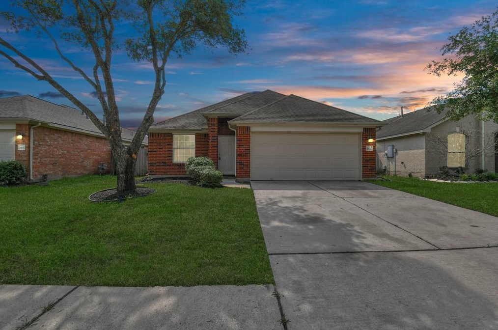 4511 Coral Rose Ct, Humble, TX 77396-1556