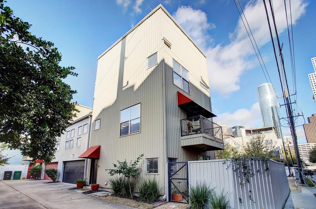 816 Ruthven St, Houston, TX 77019