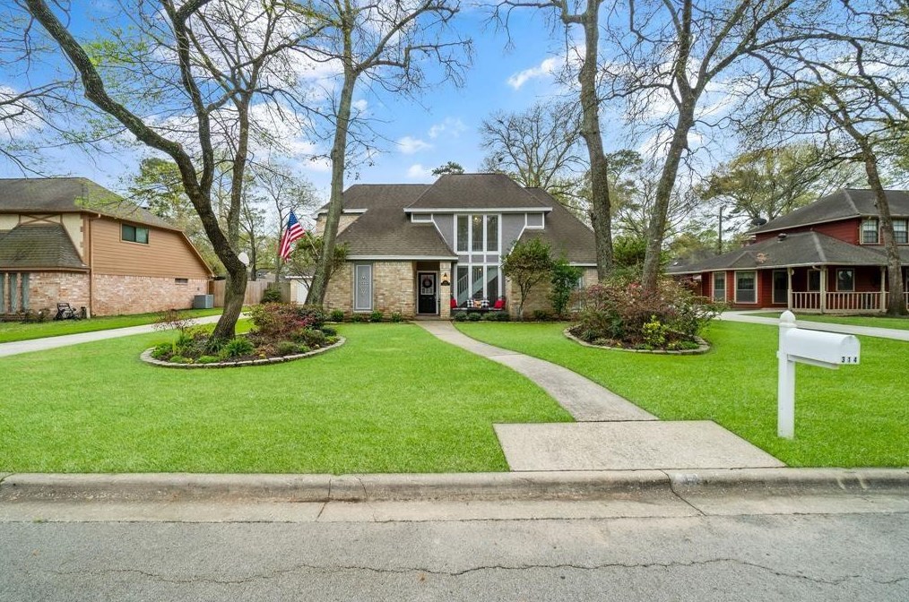 314 Laura Ln, Conroe, TX 77385