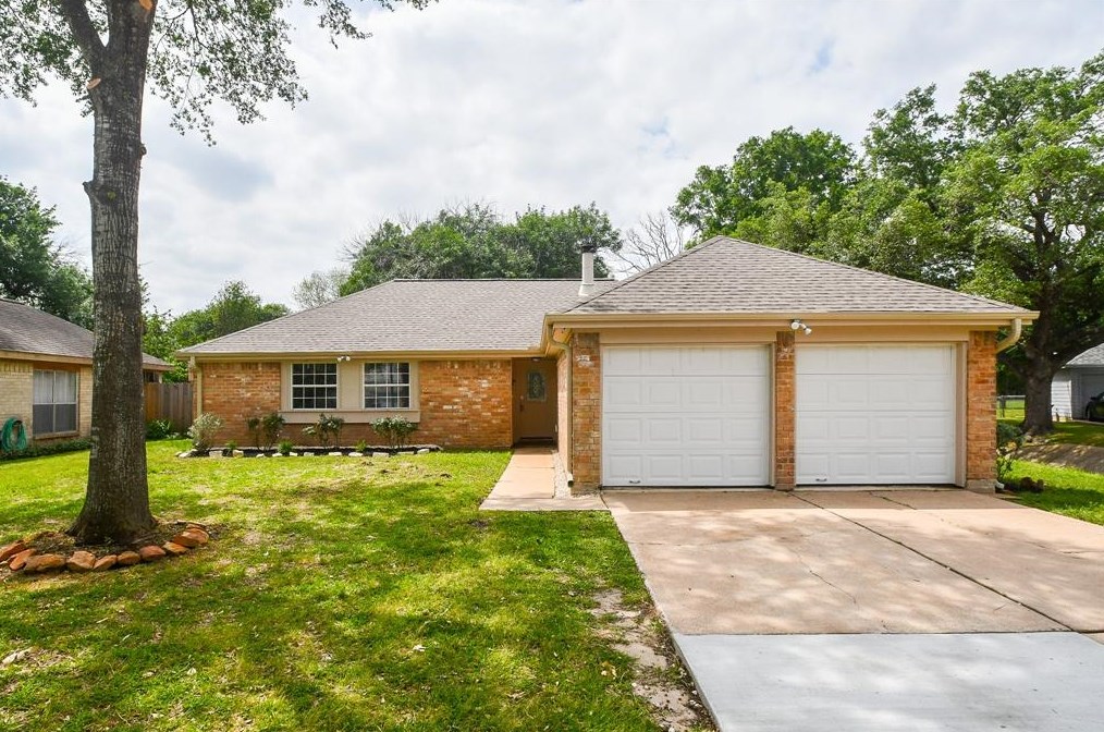 2721 Carson Dr, Katy, TX 77493