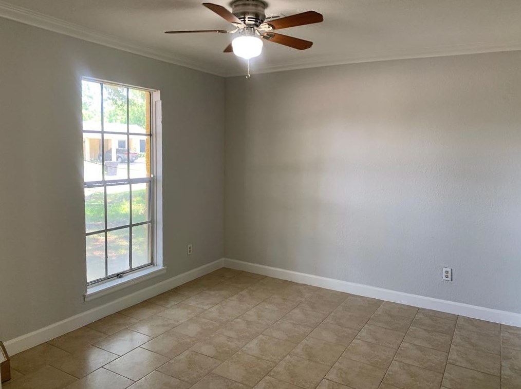 10802 Southview St, Houston TX  77047-1024 exterior