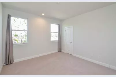 9577 Neuens Road #F, Houston, TX 77080 - Photo 22