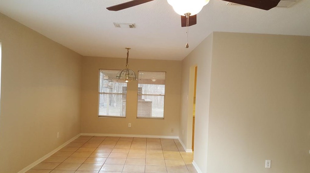 2106 Tomlinson Trail Dr, Houston, TX 77067