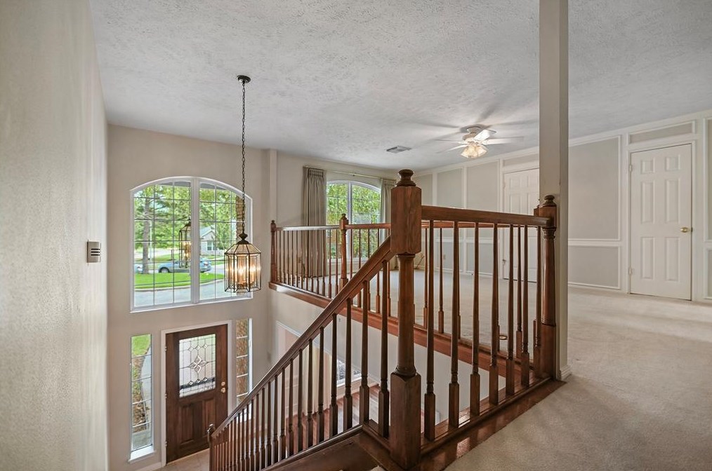 15971 Knl Ldg Dr, Houston TX  77095-1670 exterior