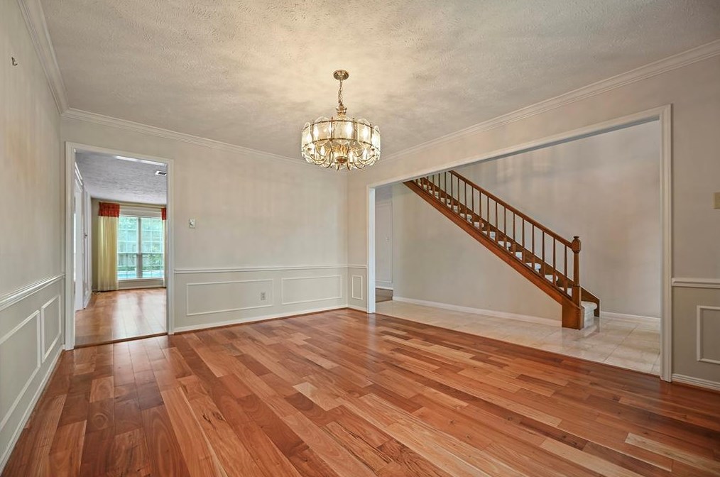 15971 Knl Ldg Dr, Houston TX  77095-1670 exterior